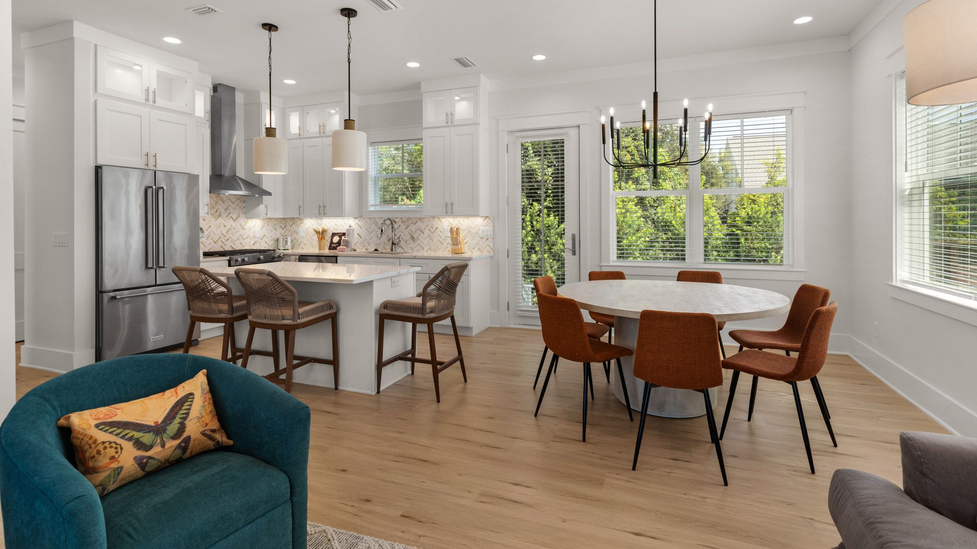 Sunset on Sawgrass - Main Living Area