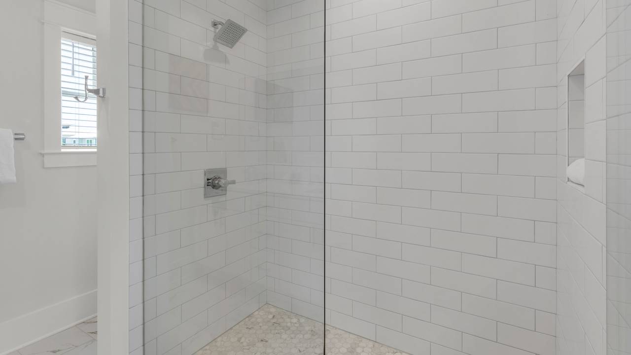 Sunset on Sawgrass - 3rd Floor Guest Bath 3 Sunset on Sawgrass - 3rd Floor Guest Bath 3