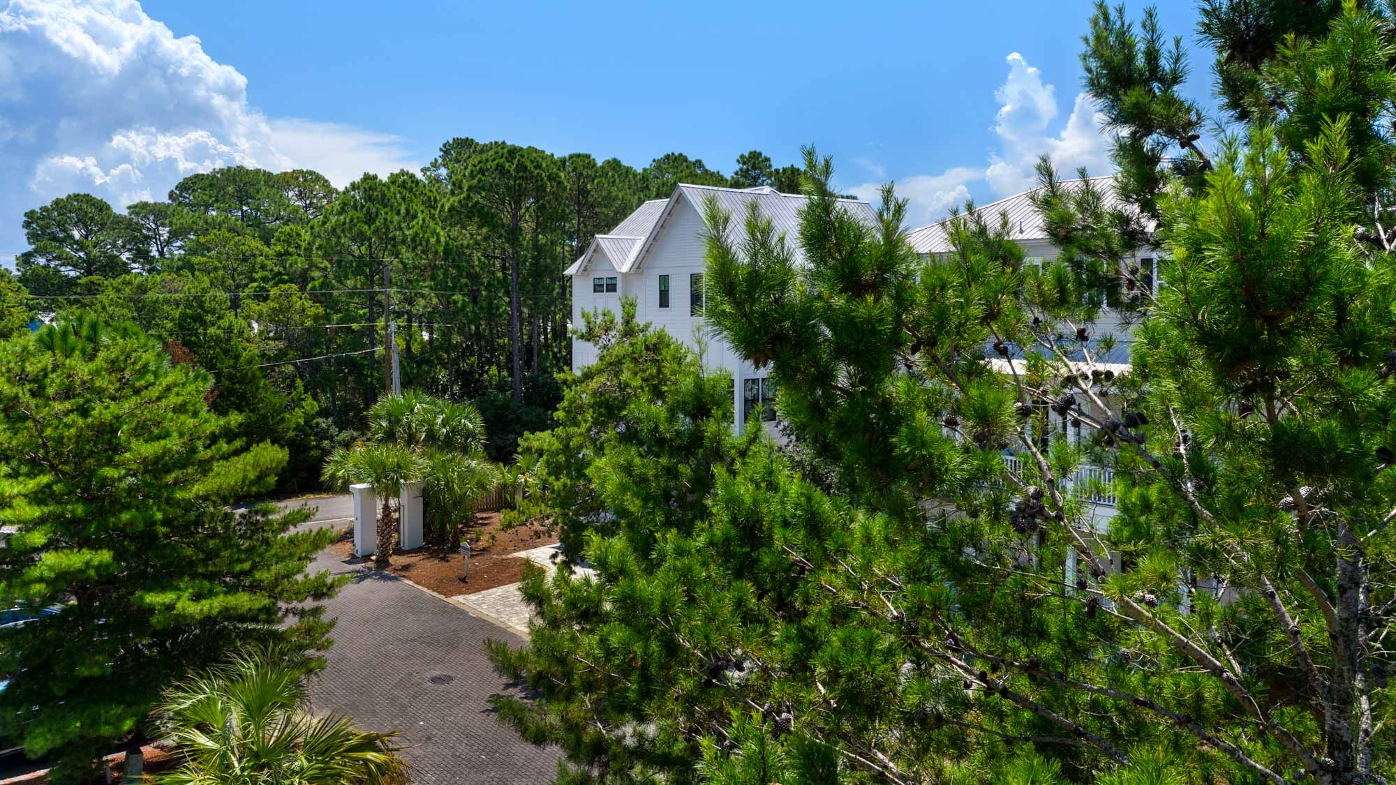 Sunset on Sawgrass - 3rd Floor Guest Bed 3 Private Balcony View