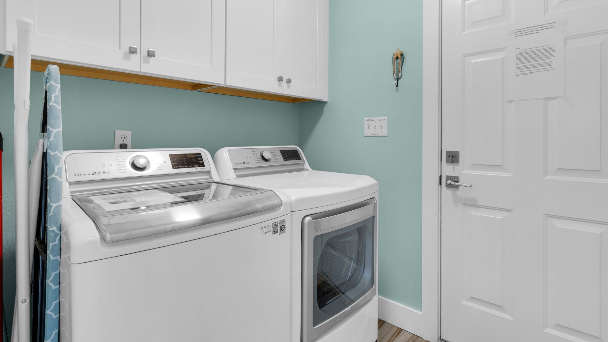 Sweet Retreat - Washer & Dryer