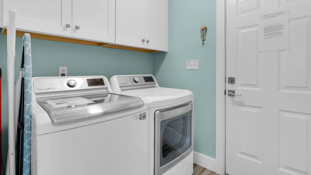 Sweet Retreat - Washer & Dryer Sweet Retreat - Washer & Dryer