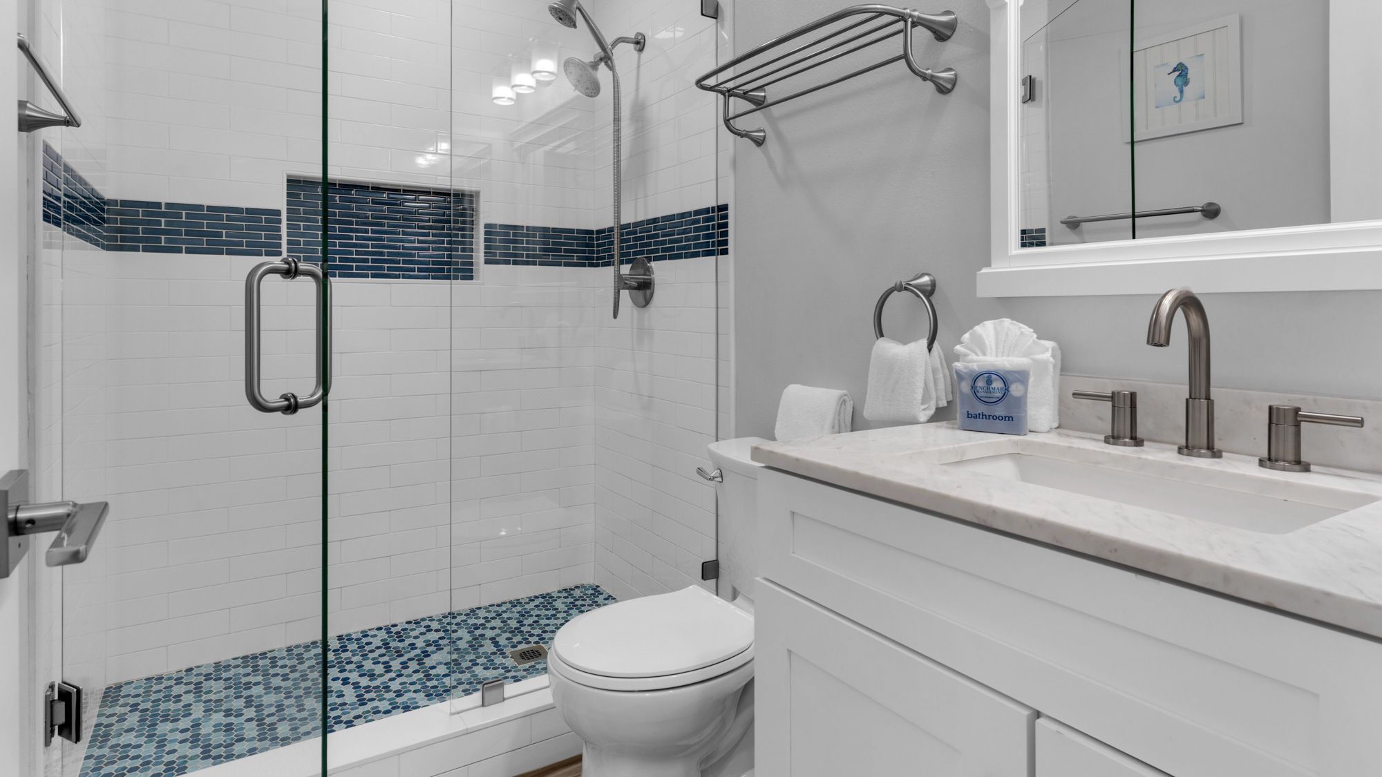 Sweet Retreat - Guest Bathroom