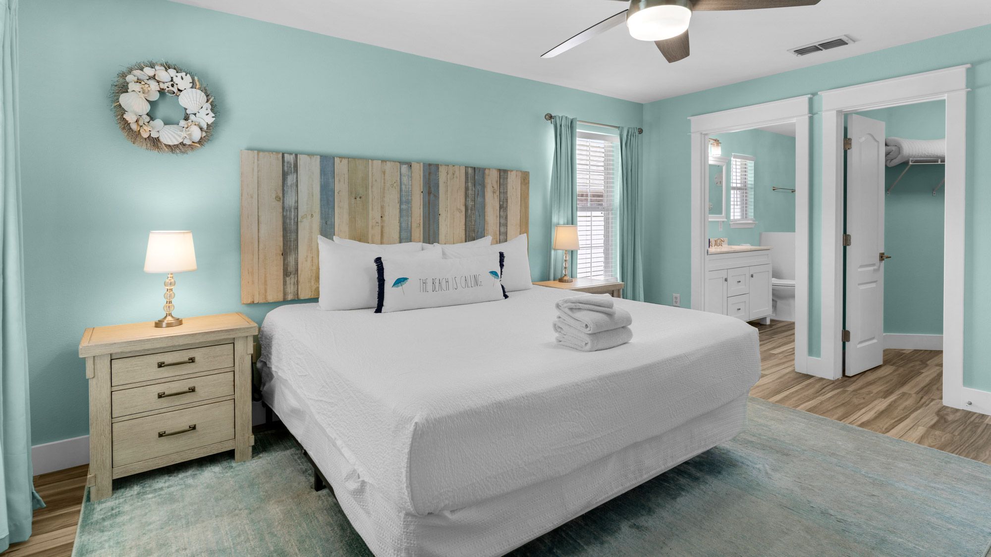 Sweet Retreat - Primary Bedroom w/ King bed