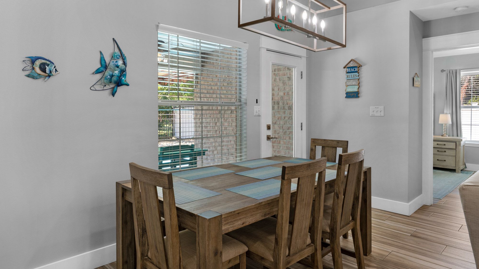 Sweet Retreat - Dining Area