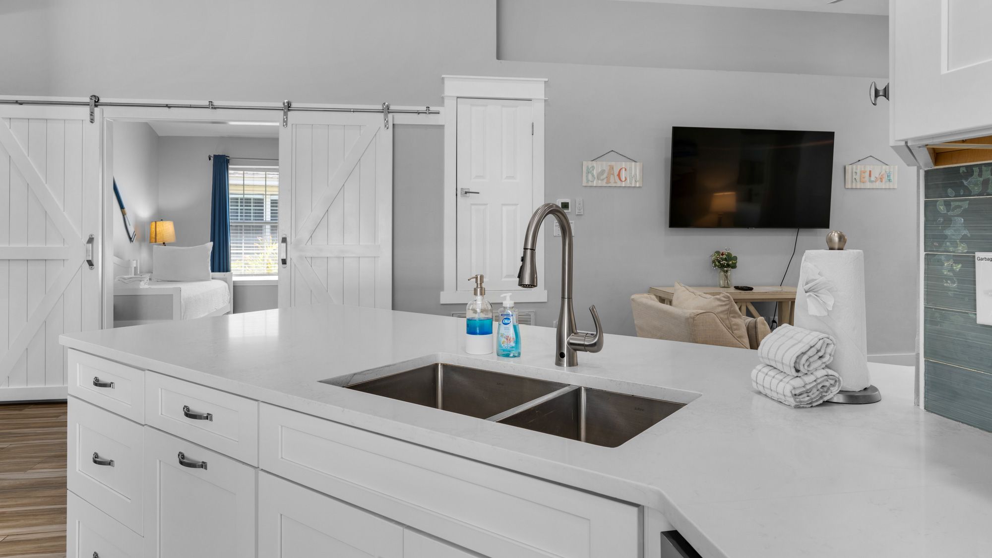 Sweet Retreat - Kitchen Area