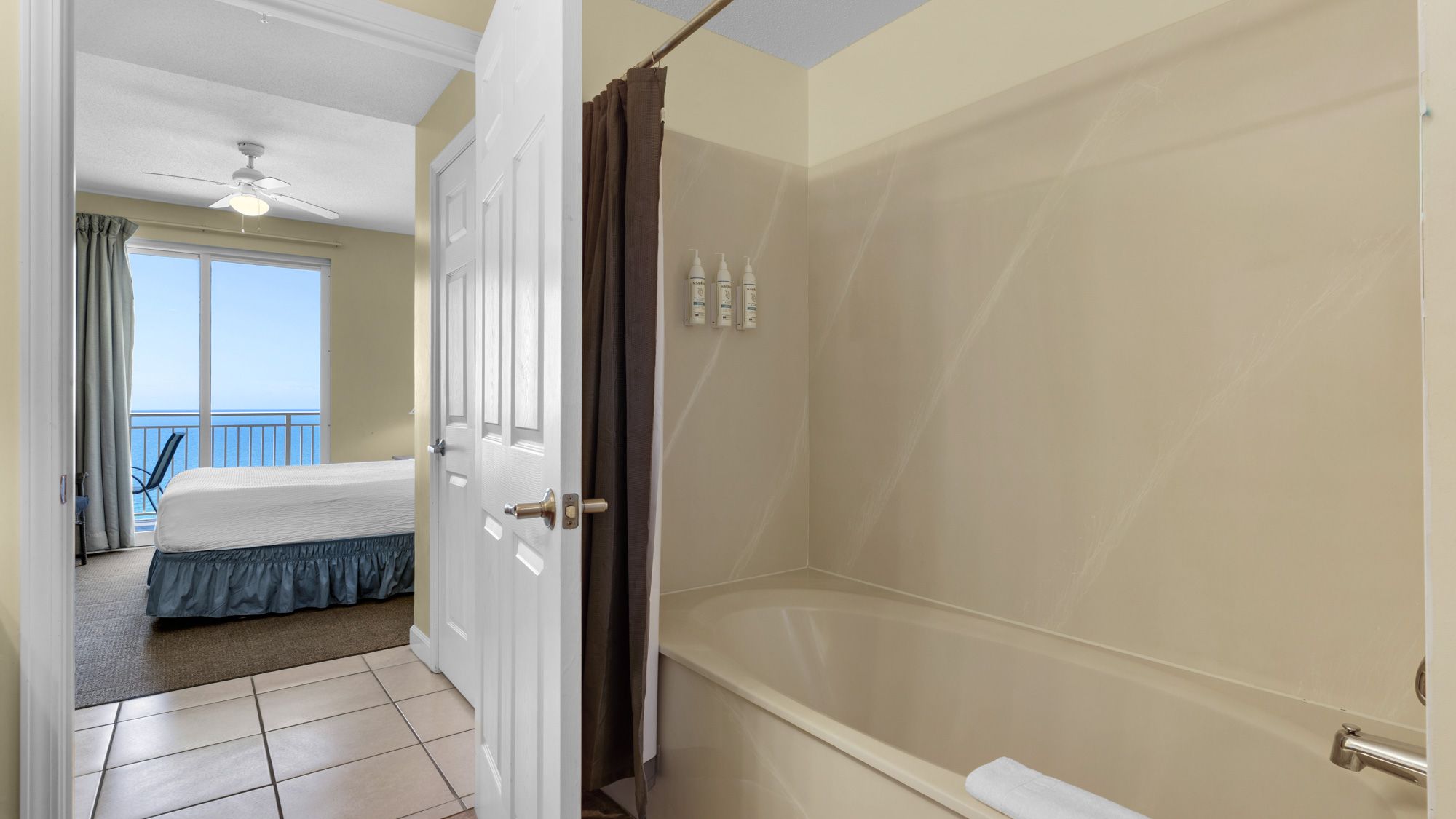 Sterling Reef 1604 - Bathroom