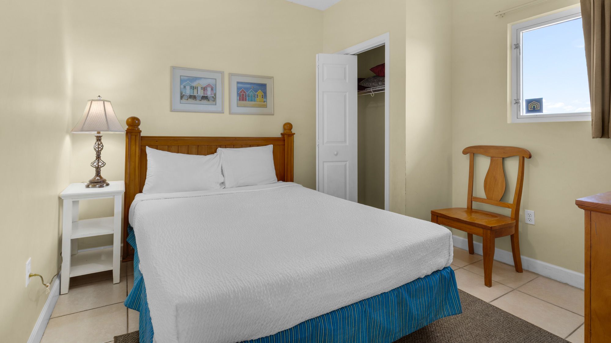 Sterling Reef 1604 - Guest Queen Bedroom