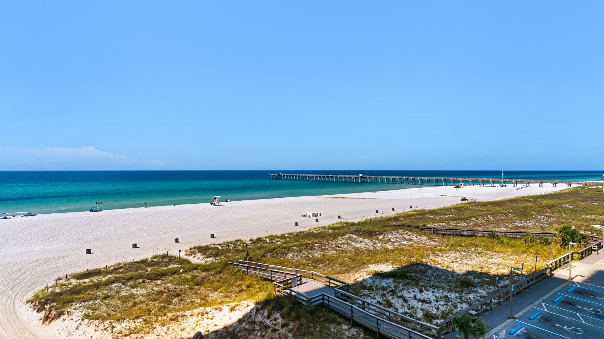 Sterling Reef Grounds & Amenities