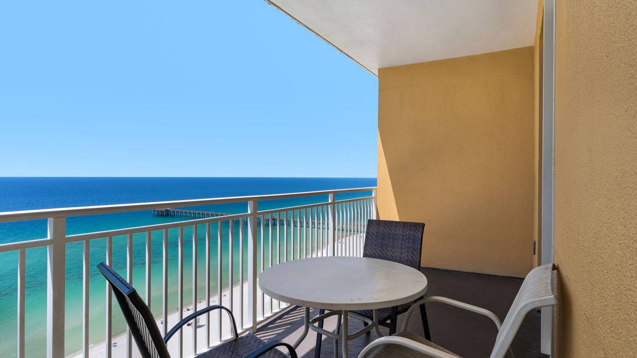 Sterling Reef 1604 - Balcony w/ gulf views Sterling Reef 1604 - Balcony w/ gulf views