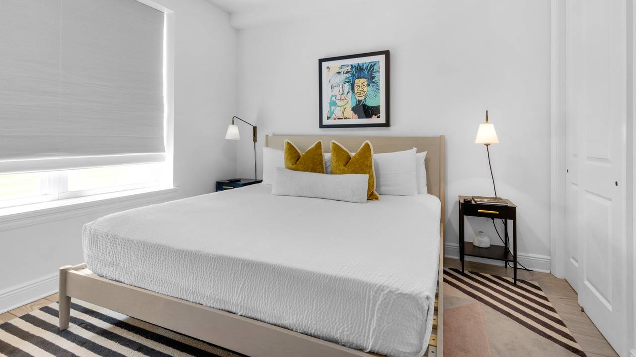 GPR101 Sugar Sands 30A - Guest Bedroom w/ King bed GPR101 Sugar Sands 30A - Guest Bedroom w/ King bed