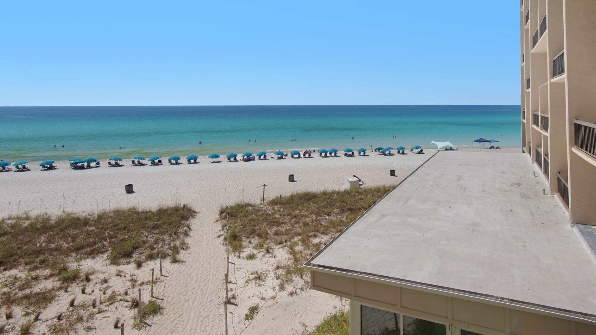 Pinnacle Port A113 - Private balcony overlooking the walkway to 