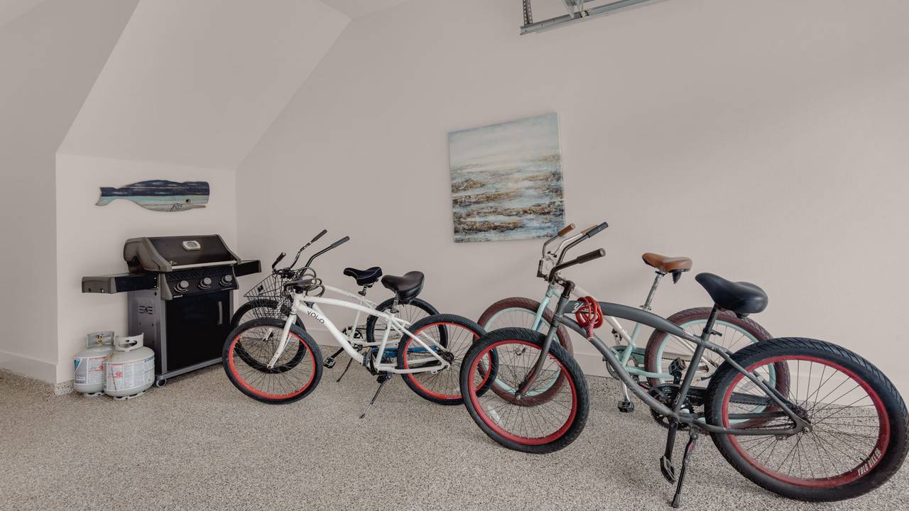 Prominence B - 30 Ray | Garage area w/ private grill and four bi Prominence B - 30 Ray | Garage area w/ private grill and four bi