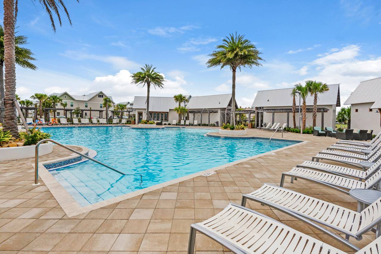 Prominence on 30A Amenities Prominence on 30A Amenities