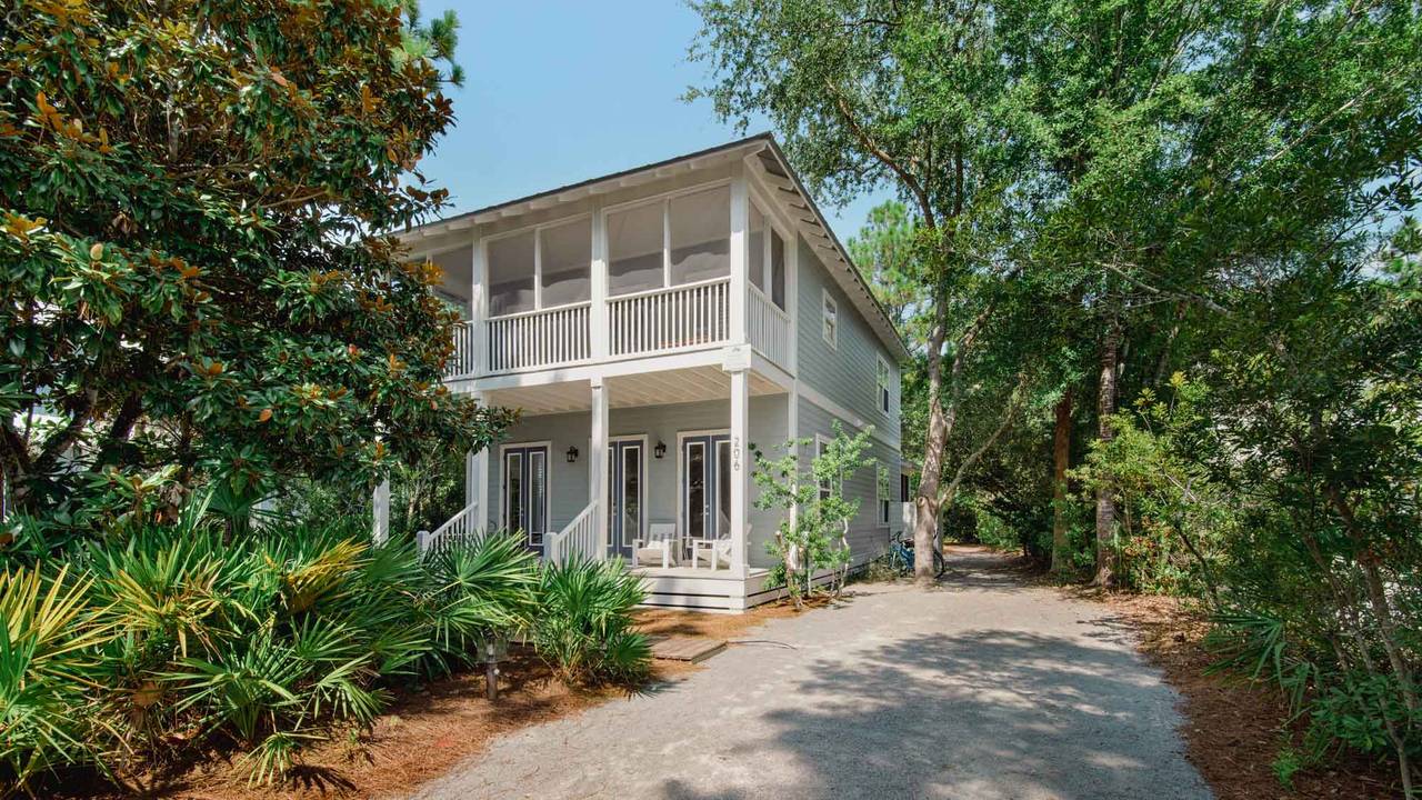 Magnolia Breeze - Front House Magnolia Breeze - Front House