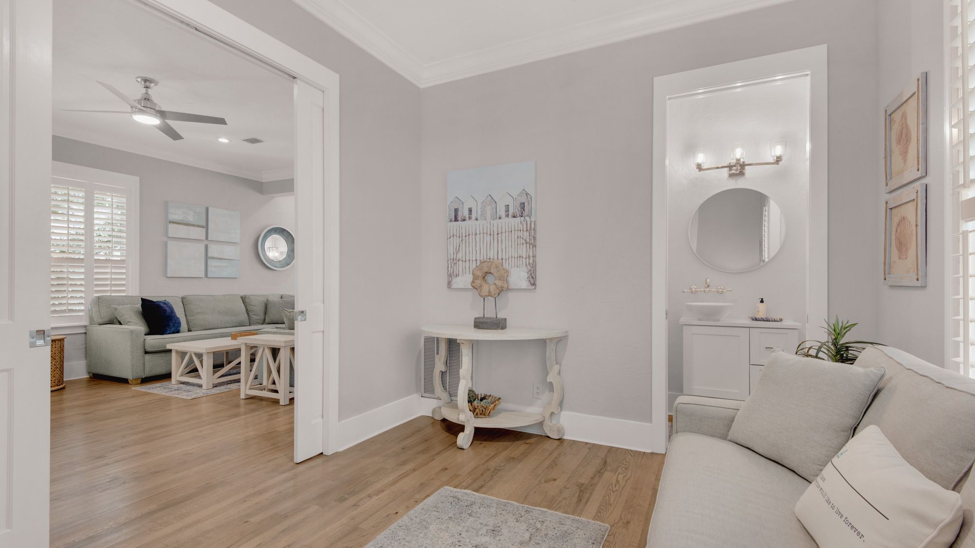 Magnolia Breeze - Bonus room w/ Queen sleeper sofa & Half bath