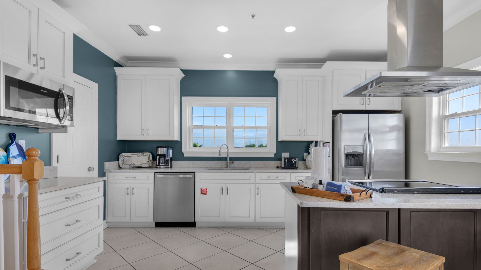 PPPP - Summertowne 10 | Kitchen Area