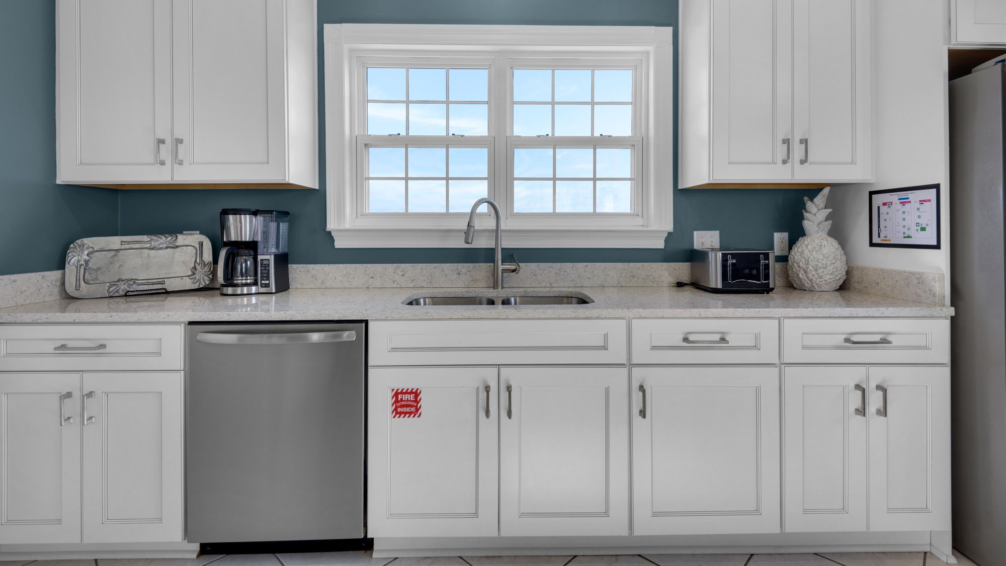 PPPP - Summertowne 10 | Kitchen Area