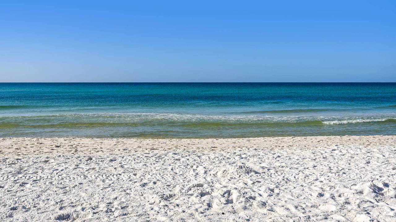 Summertowne Cottage Grounds & Amenities Summertowne Cottage Grounds & Amenities