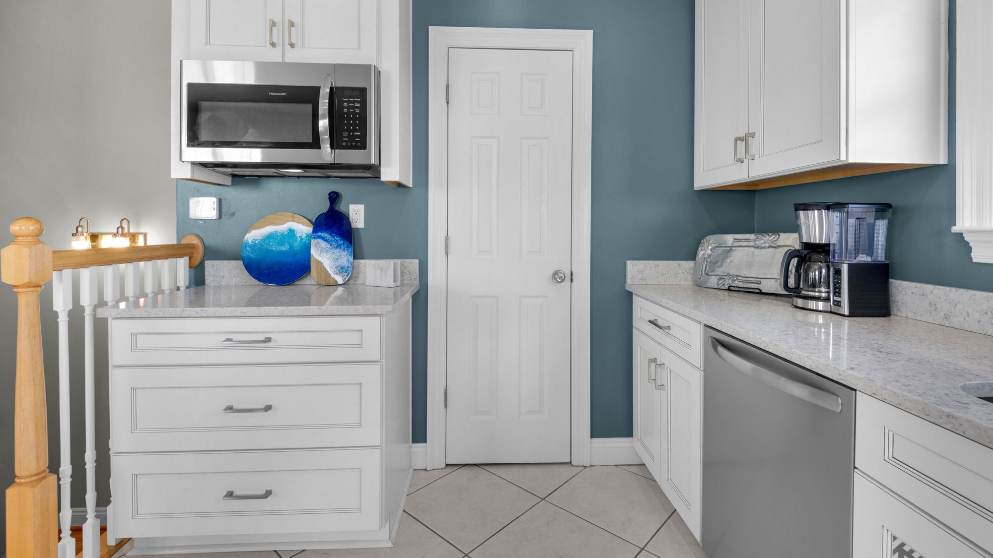 PPPP - Summertowne 10 | Kitchen Area