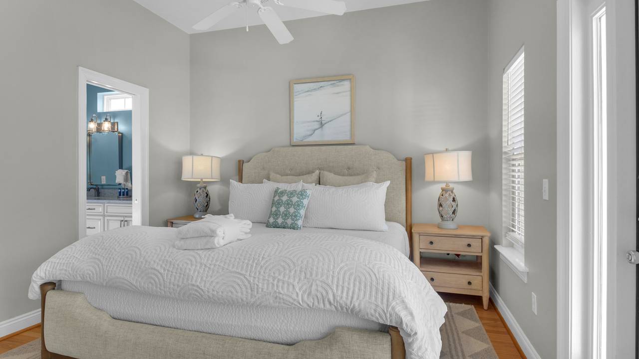 PPPP - Summertowne 10 | King Master Bedroom w/ Private Balcony PPPP - Summertowne 10 | King Master Bedroom w/ Private Balcony