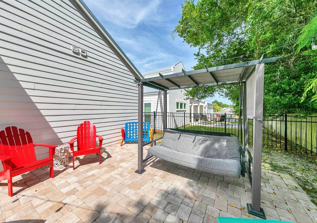 116 Sea Breeze 116 Sea Breeze