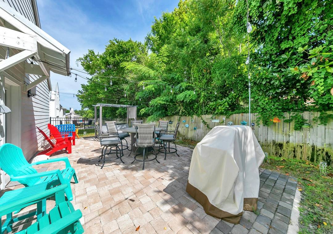 116 Sea Breeze 116 Sea Breeze