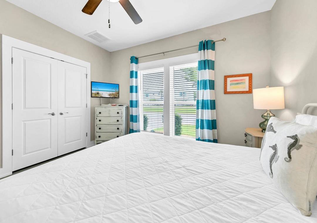 116 Sea Breeze 116 Sea Breeze