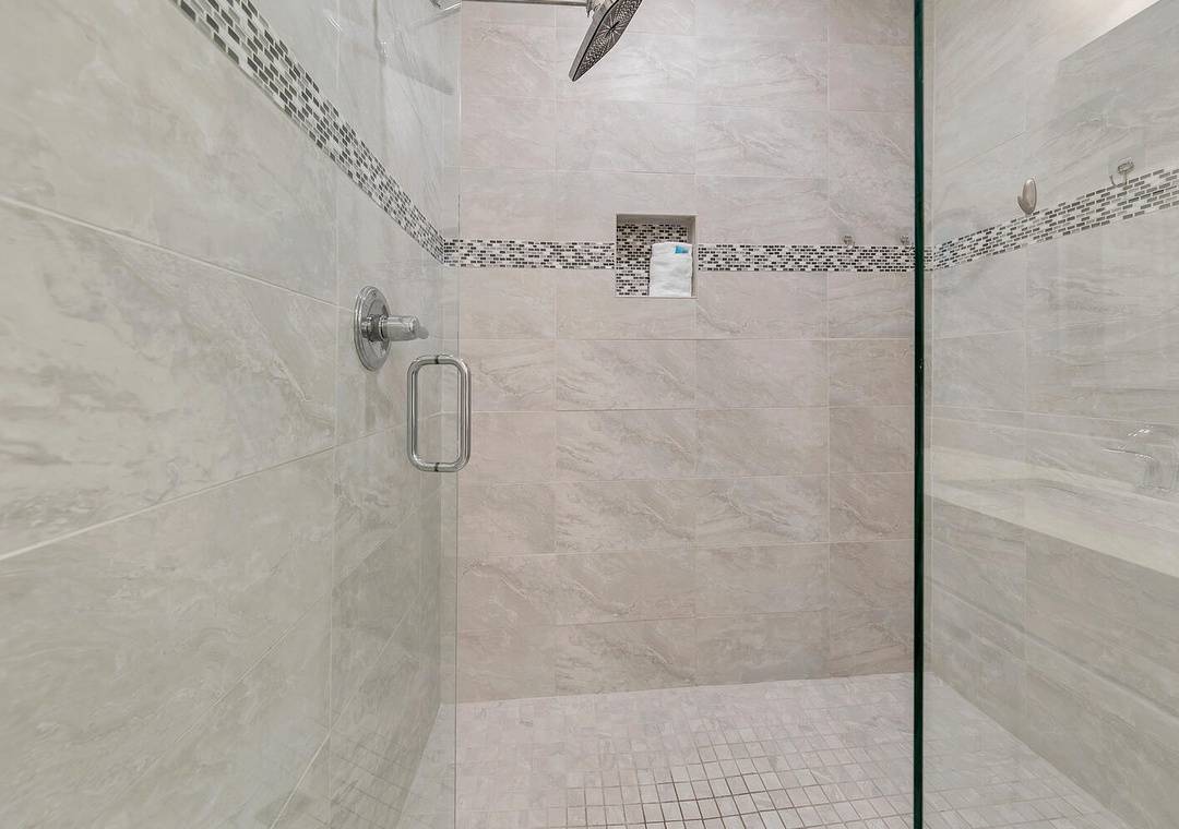 116 Sea Breeze 116 Sea Breeze