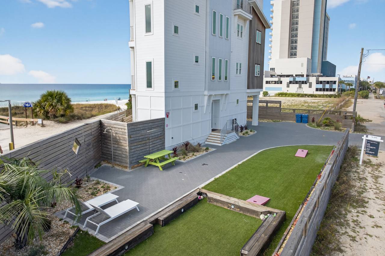 Outdoor Space Outdoor Space