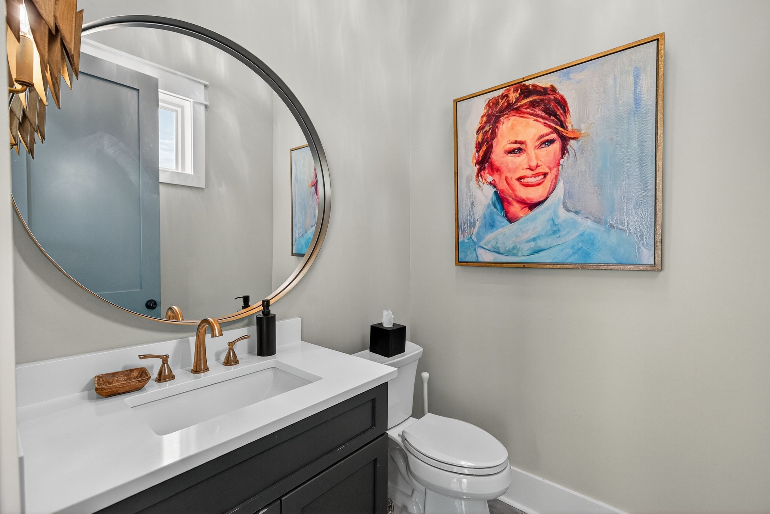 4th Floor - Half Bathroom