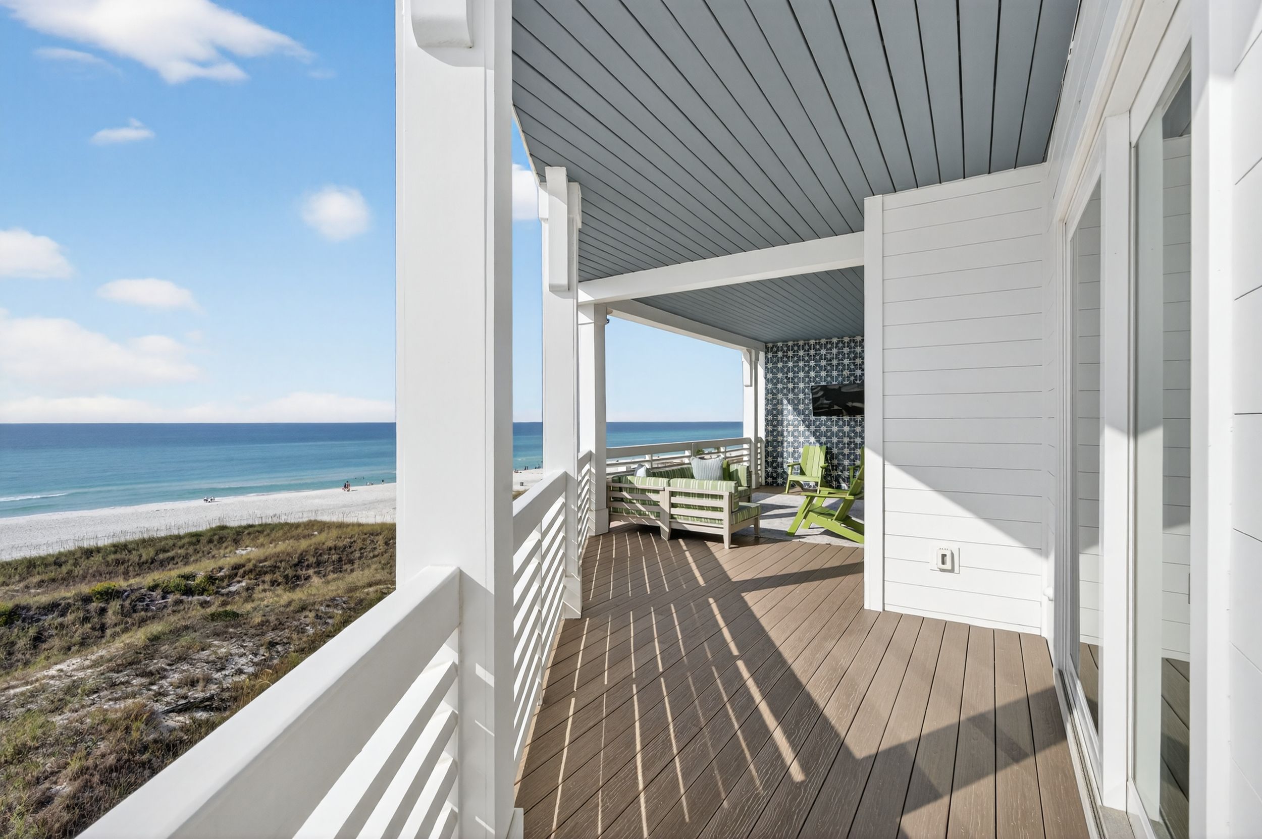3rd Floor - Balcony with Gulf views