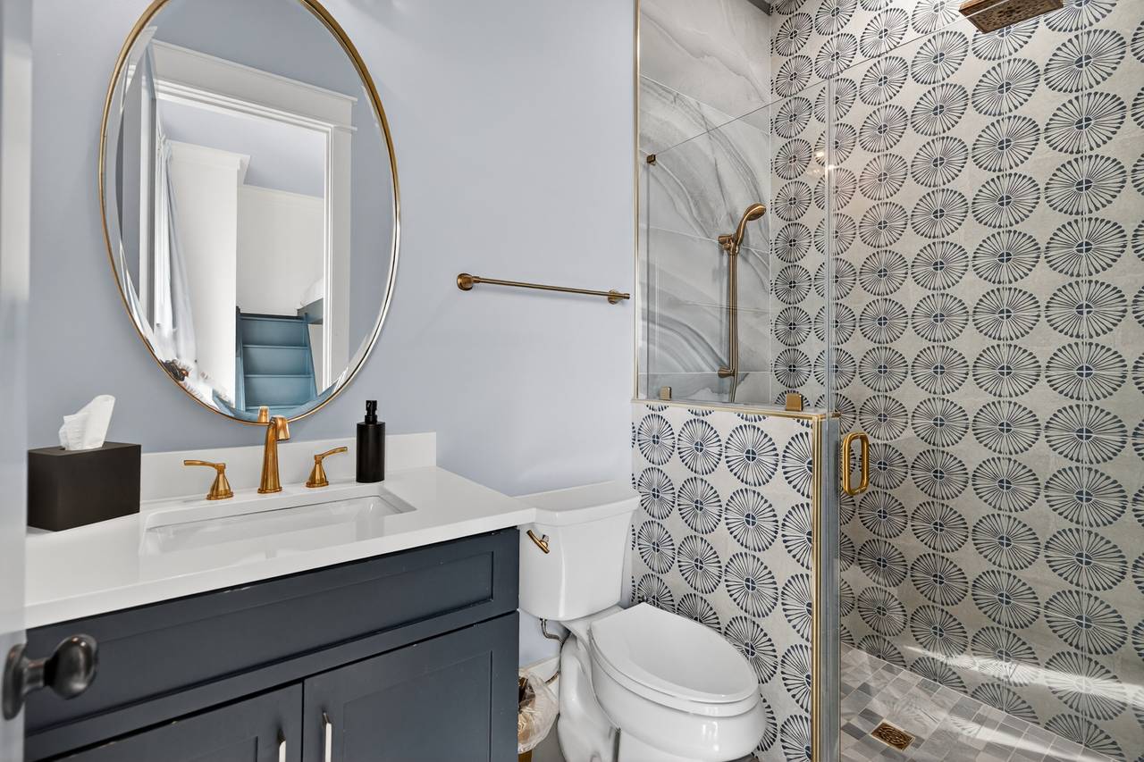 2nd Floor - Ensuite Bathroom 2nd Floor - Ensuite Bathroom