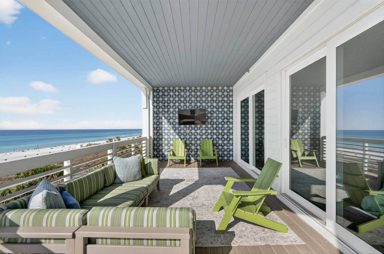 3rd Floor - Balcony with Gulf views 3rd Floor - Balcony with Gulf views