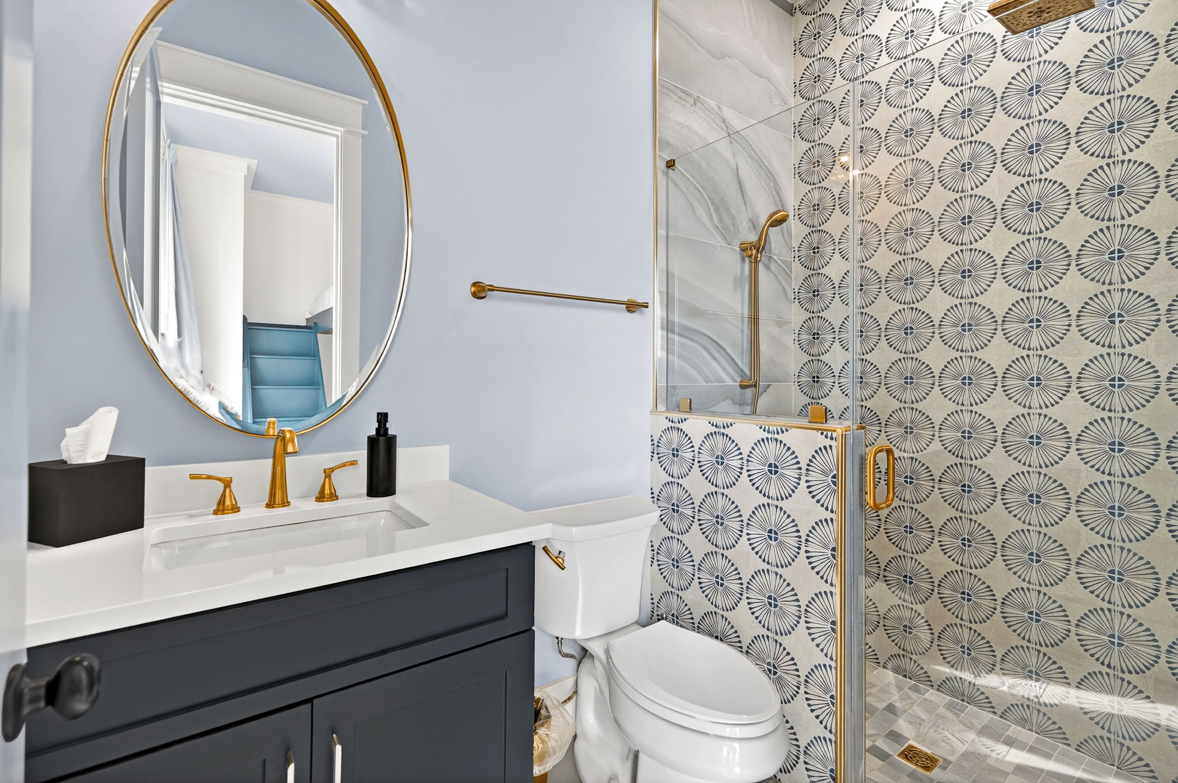 2nd Floor - Ensuite Bathroom