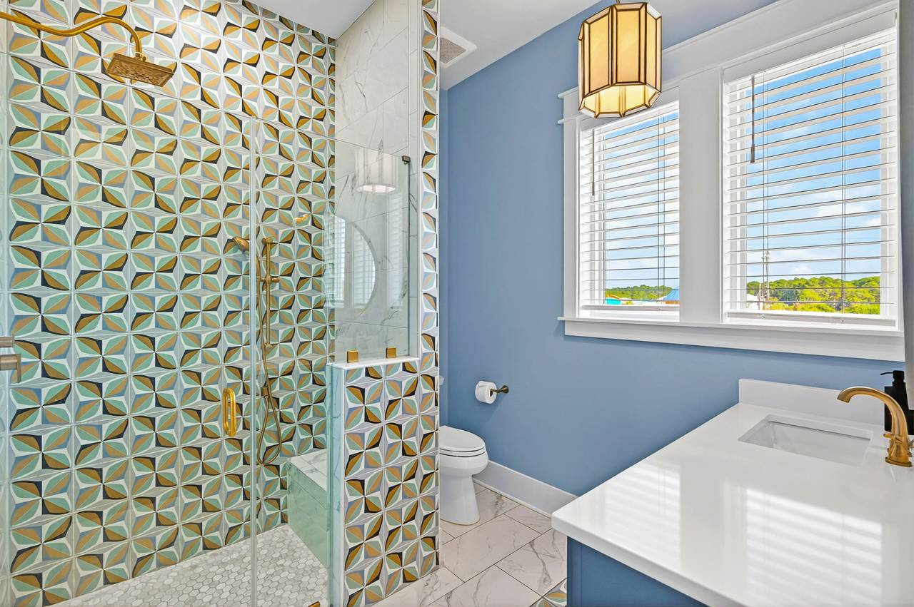 3rd Floor - Bathroom 2 3rd Floor - Bathroom 2