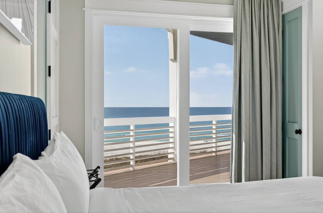 3rd Floor - King Bedroom 3 3rd Floor - King Bedroom 3