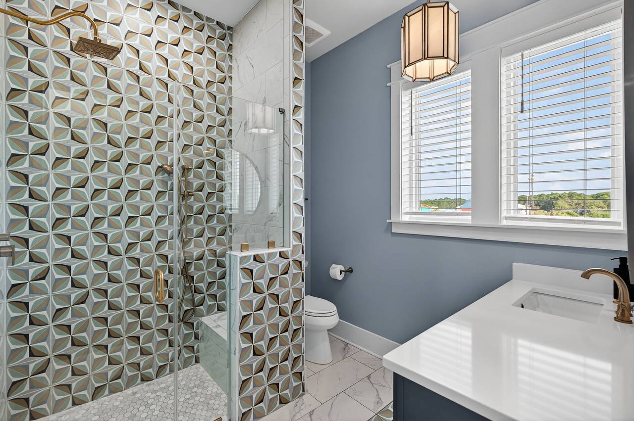 3rd Floor - Bathroom 2 3rd Floor - Bathroom 2