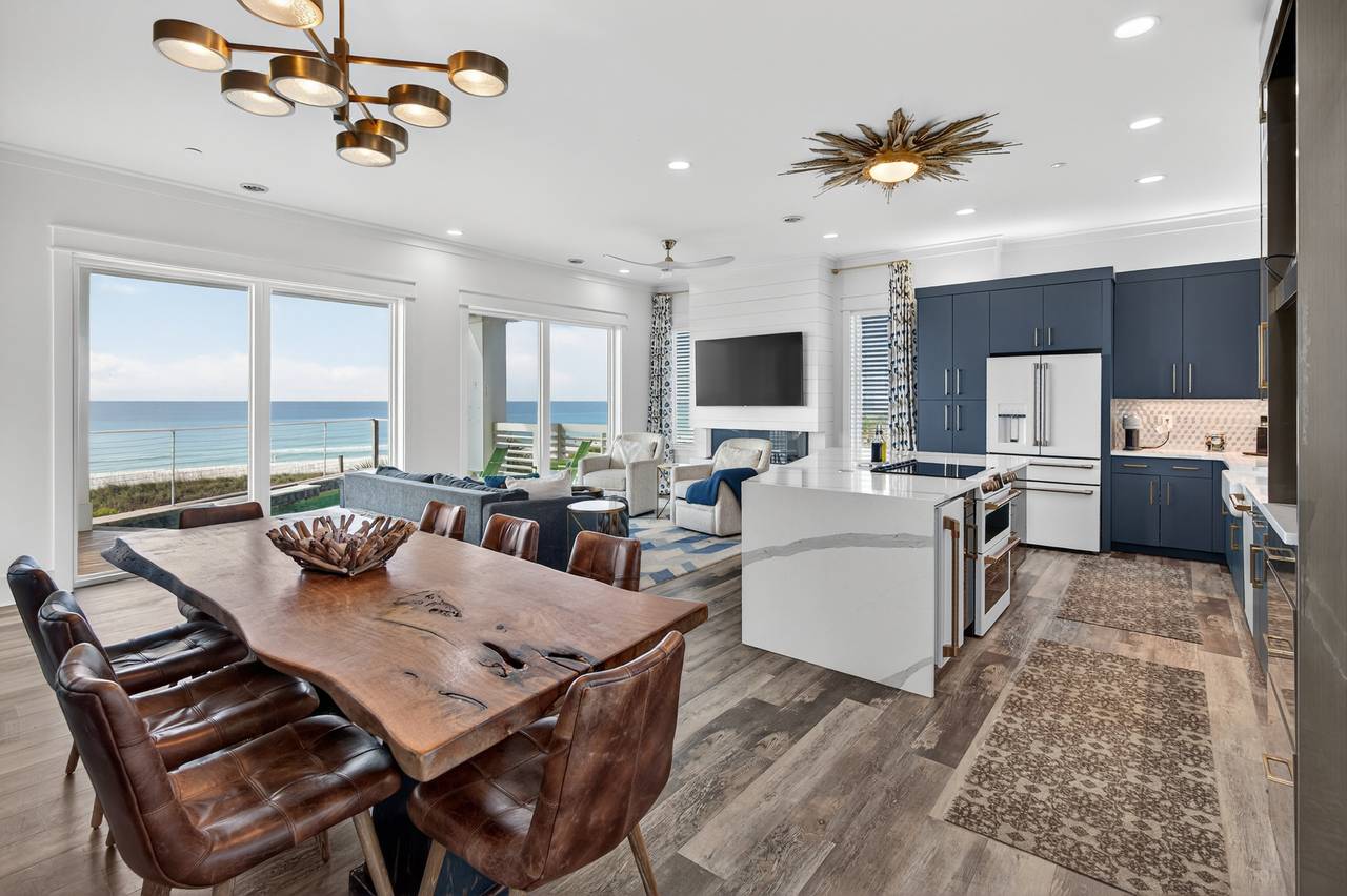 2nd Floor - Open-layout concept 2nd Floor - Open-layout concept