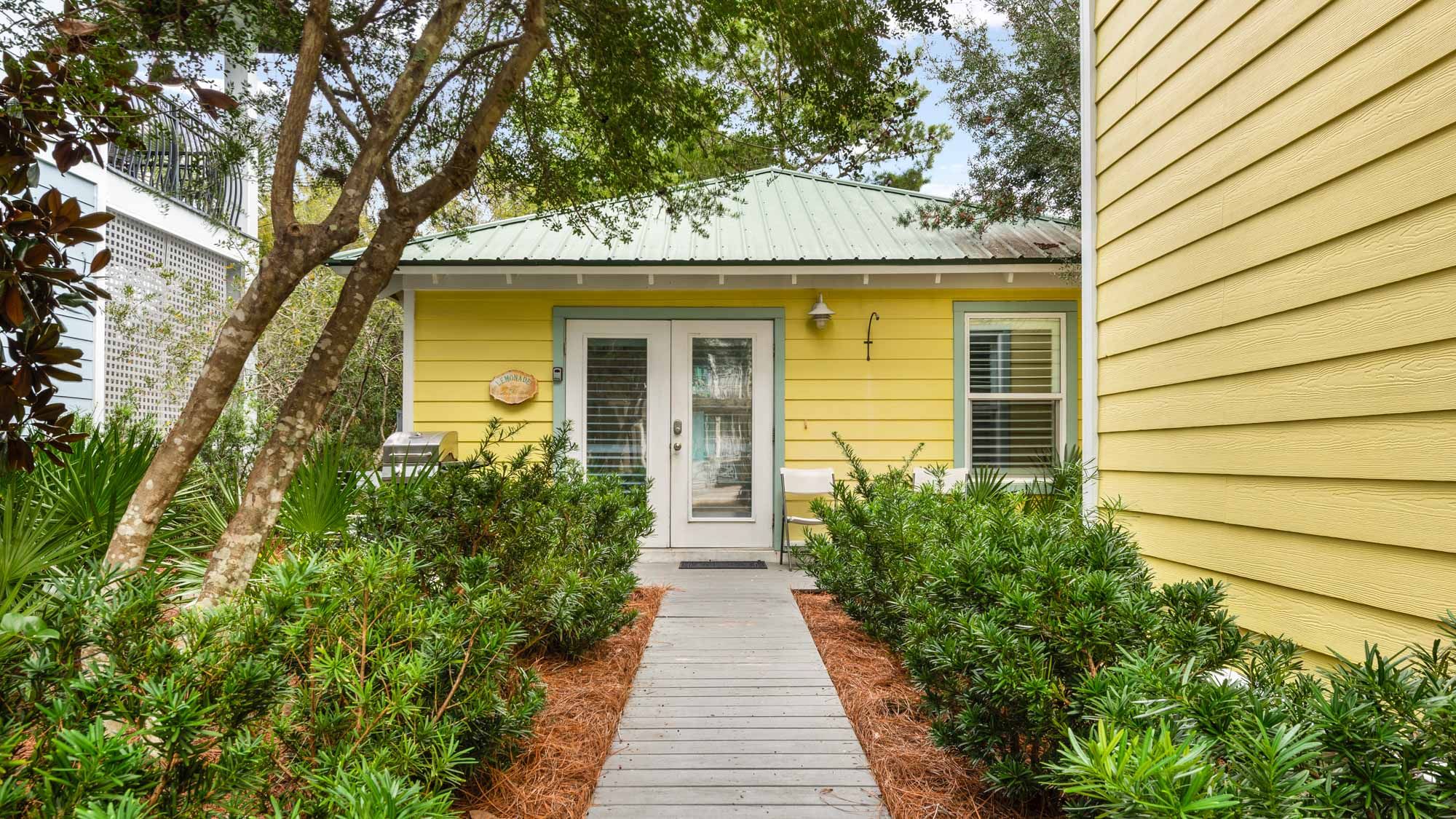 The Lemon Drop | Carriage House