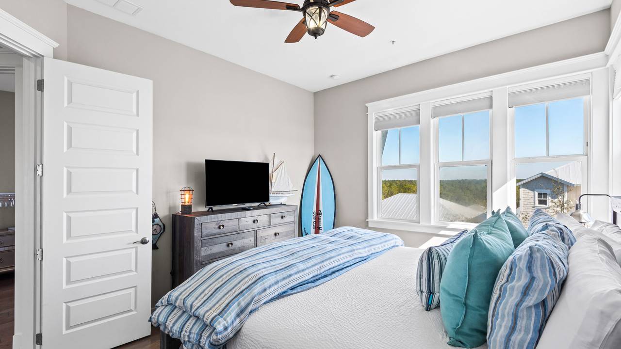 Salt + Sunshine Beach House Salt + Sunshine Beach House