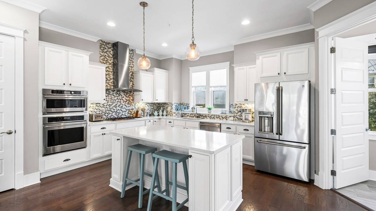 Salt + Sunshine Beach House Salt + Sunshine Beach House