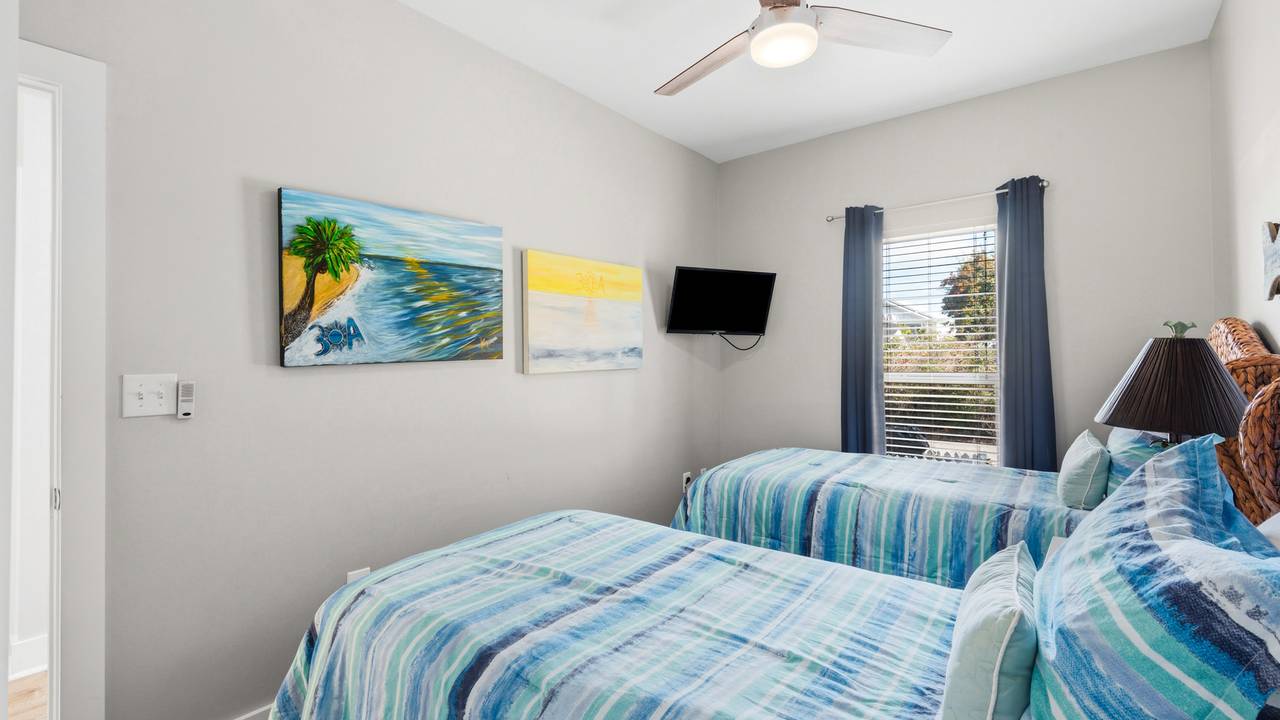 Happy Ours at Camp Creek Happy Ours at Camp Creek