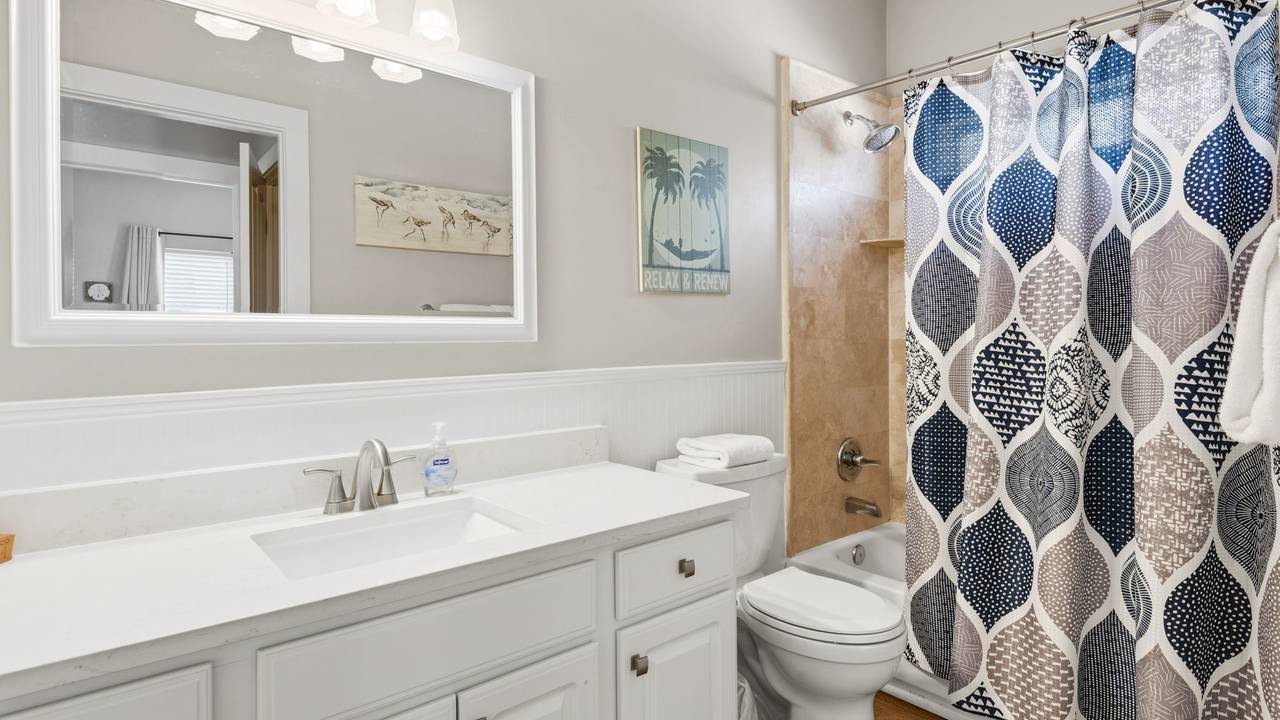 Happy Ours at Camp Creek Happy Ours at Camp Creek