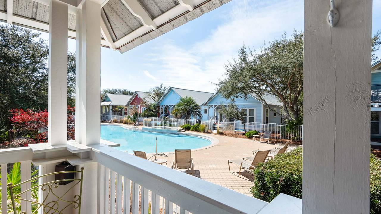 Happy Ours at Camp Creek Happy Ours at Camp Creek