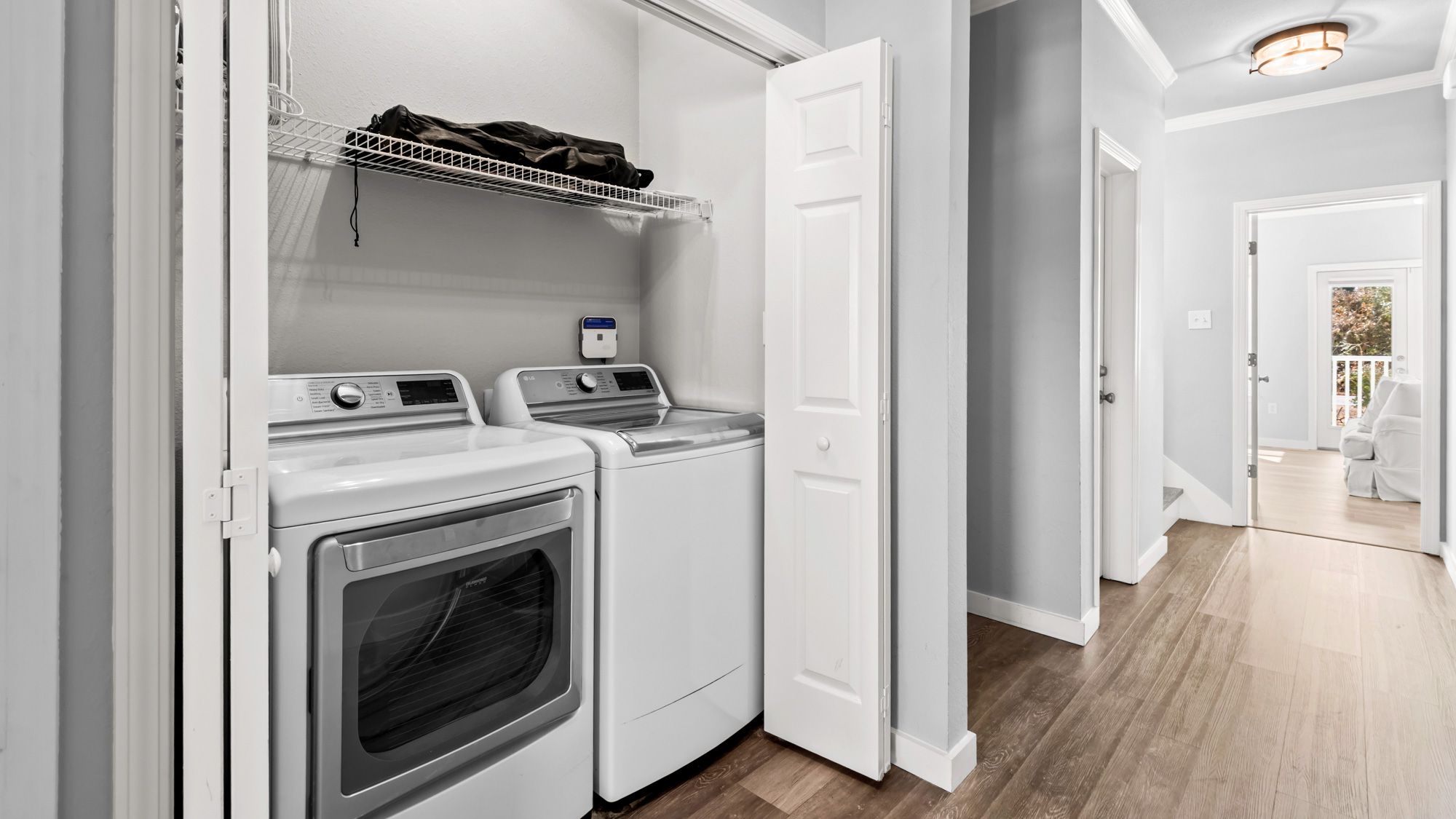 Salty Seabreeze - Washer & Dryer