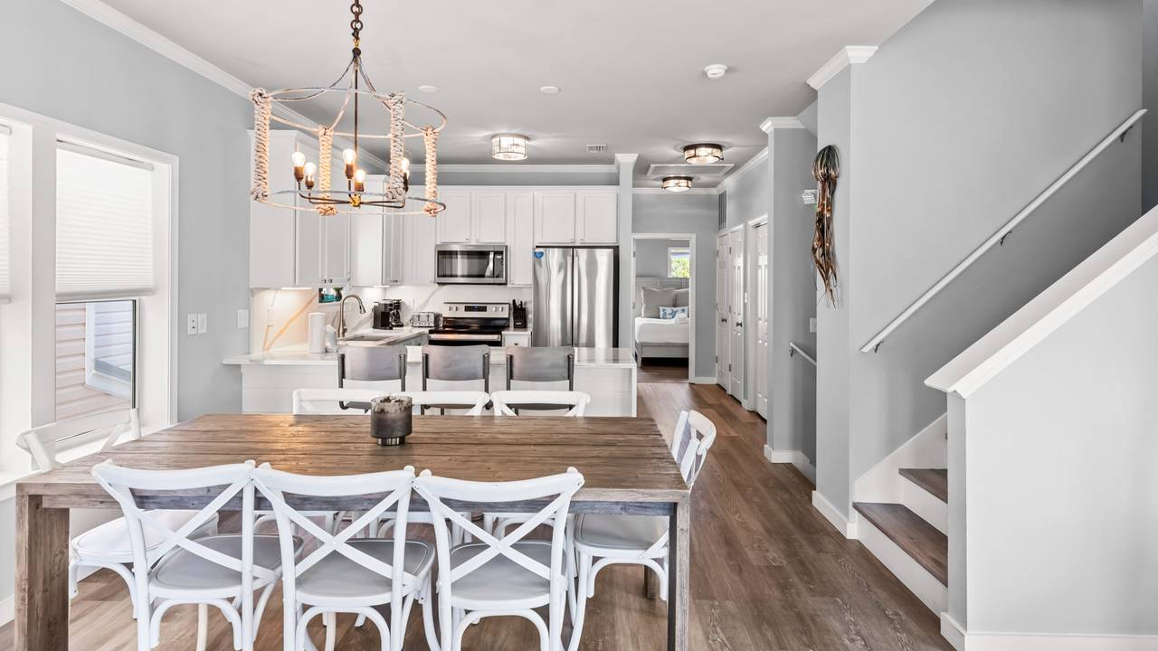 Salty Seabreeze 2nd Floor - Dining into kitchen Salty Seabreeze 2nd Floor - Dining into kitchen