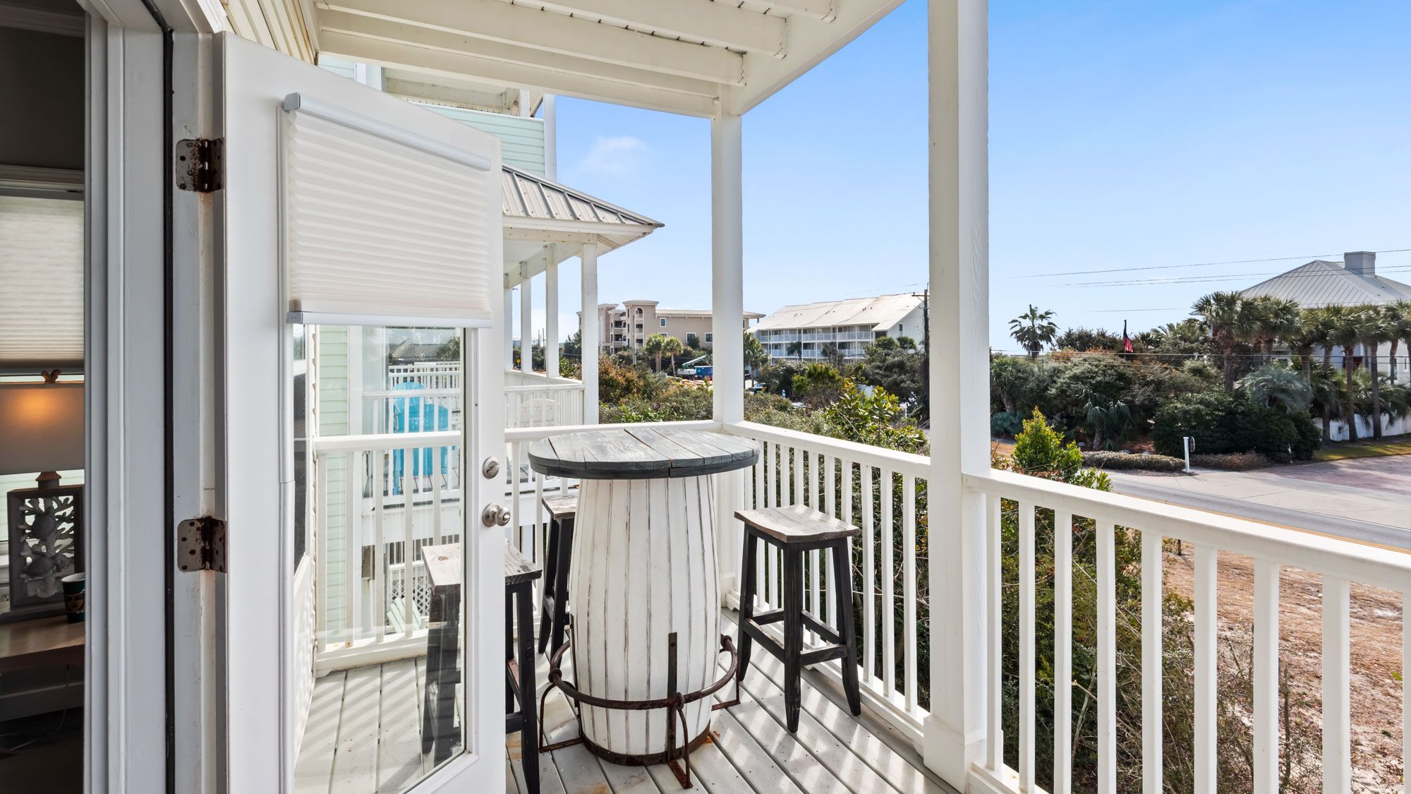 Salty Seabreeze 2nd Floor - Balcony