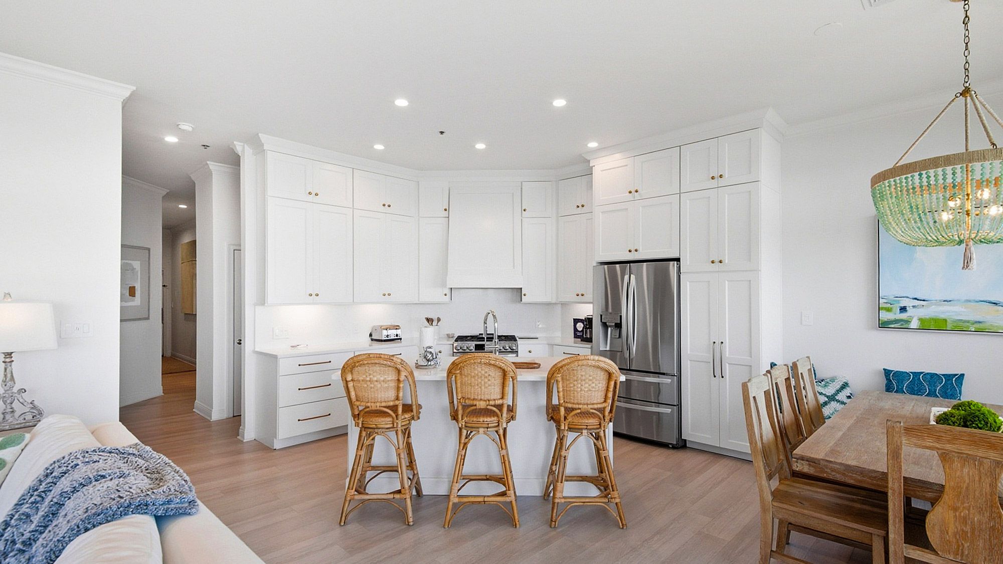 Camelot - Kitchen area 