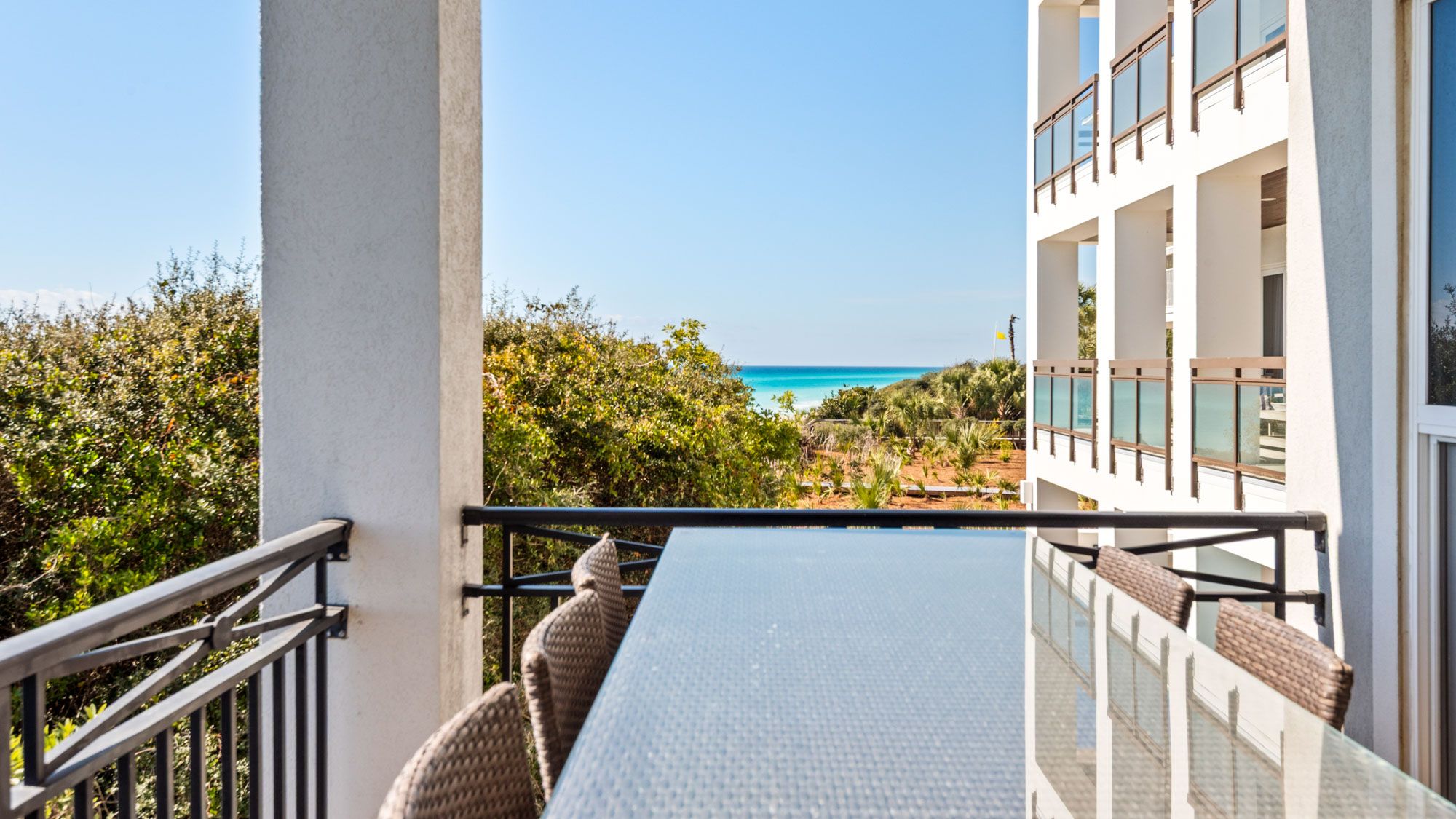 Camelot - Outdoor Dining with Gulf views