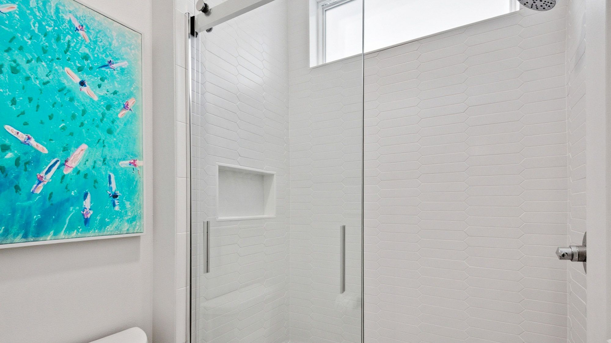 Camelot - Shared Bath